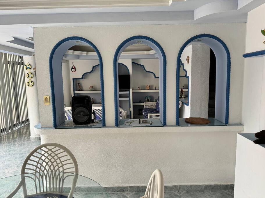 Blue Coast With Pool And Ocean View 10 To 35 P Villa Acapulco Eksteriør bilde