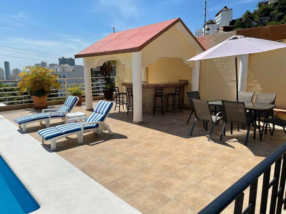 Blue Coast With Pool And Ocean View 10 To 35 P Villa Acapulco Eksteriør bilde